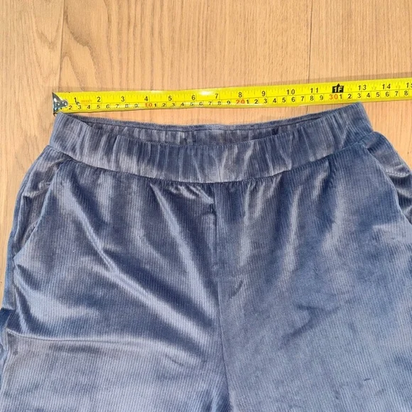 Vuori Light Blue Velour Tracksuit Set - Medium - Picture 8 of 14